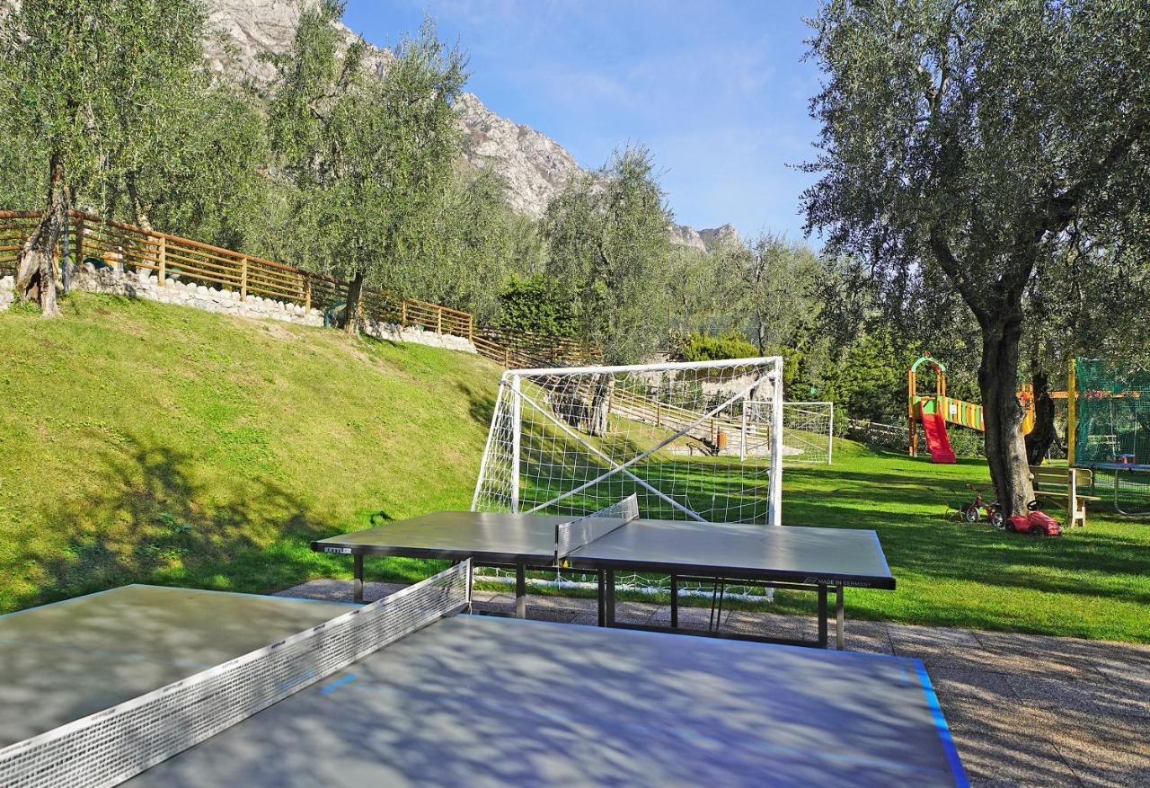 Hotel Caravel Limone sul Garda Zewnętrze zdjęcie